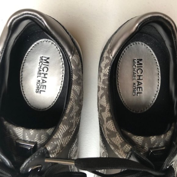 NWOT Michael Kors Sneakers - Picture 5 of 6